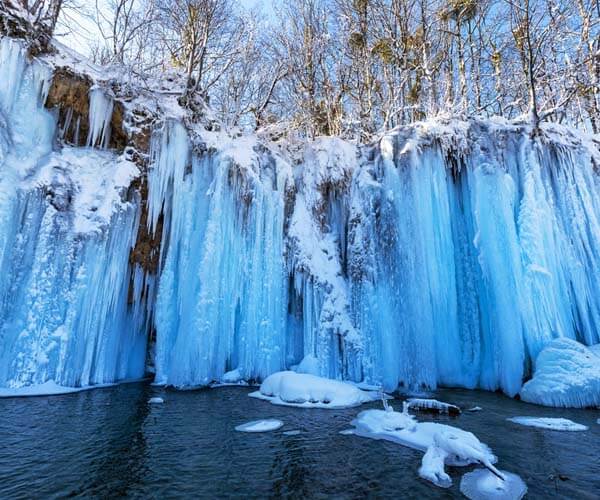 Parcul Plitvice in sezonul de iarna