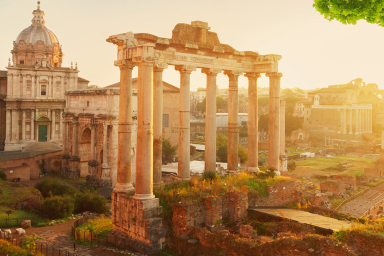 Descoperiți ruinele romane din Roma și multe alteobiective din Italia